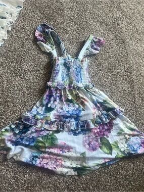 Posh peanut dress